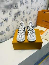 Picture of Louis Vuitton Shoes _SKULVsz35-405cmmnf055417789